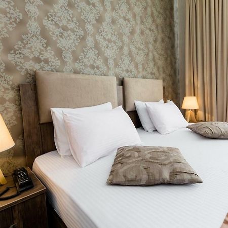 Hotel Makona Тбилиси Екстериор снимка