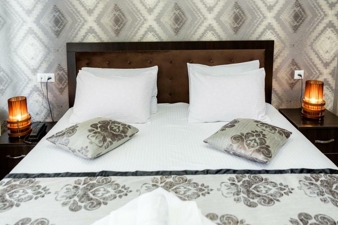 Hotel Makona Тбилиси Екстериор снимка
