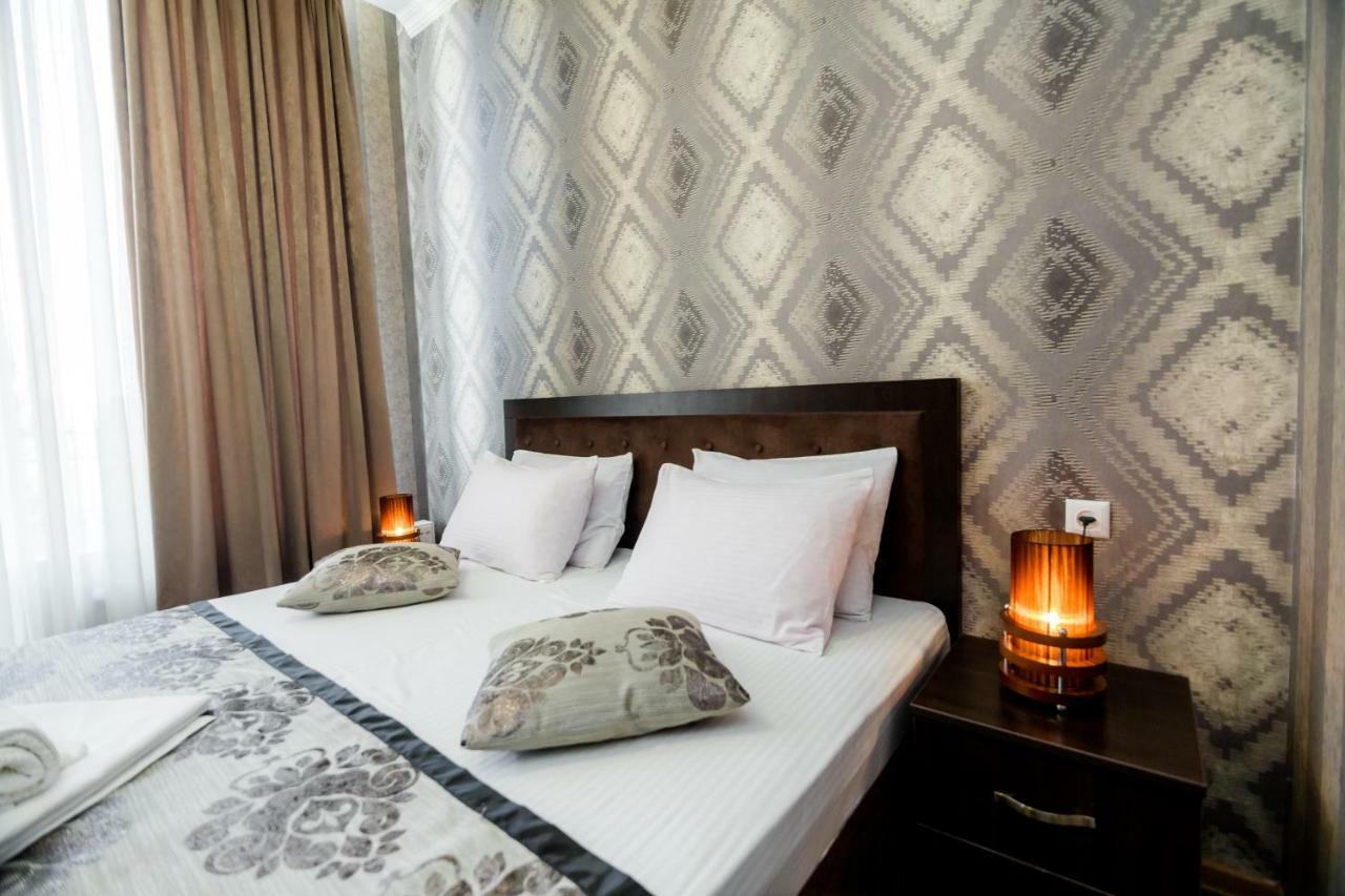 Hotel Makona Тбилиси Екстериор снимка