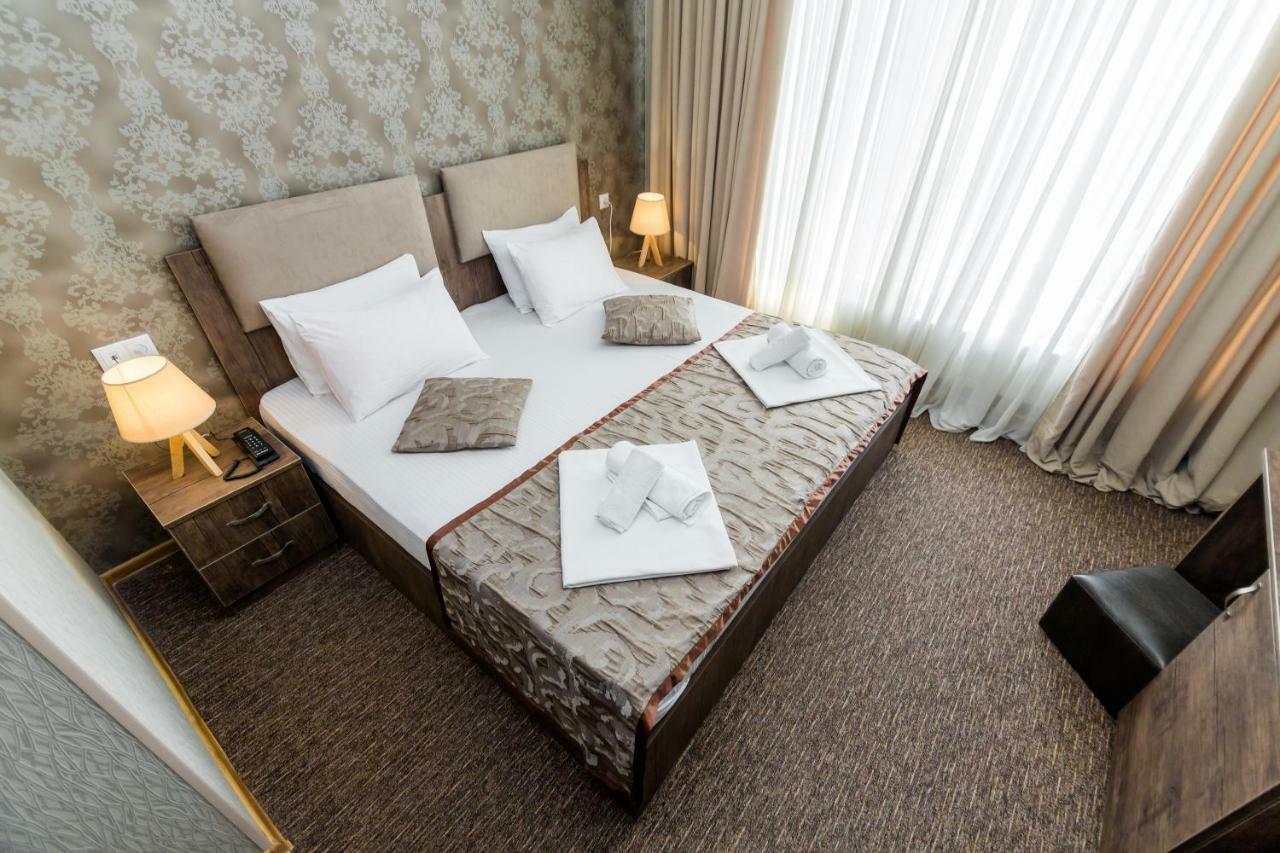 Hotel Makona Тбилиси Екстериор снимка