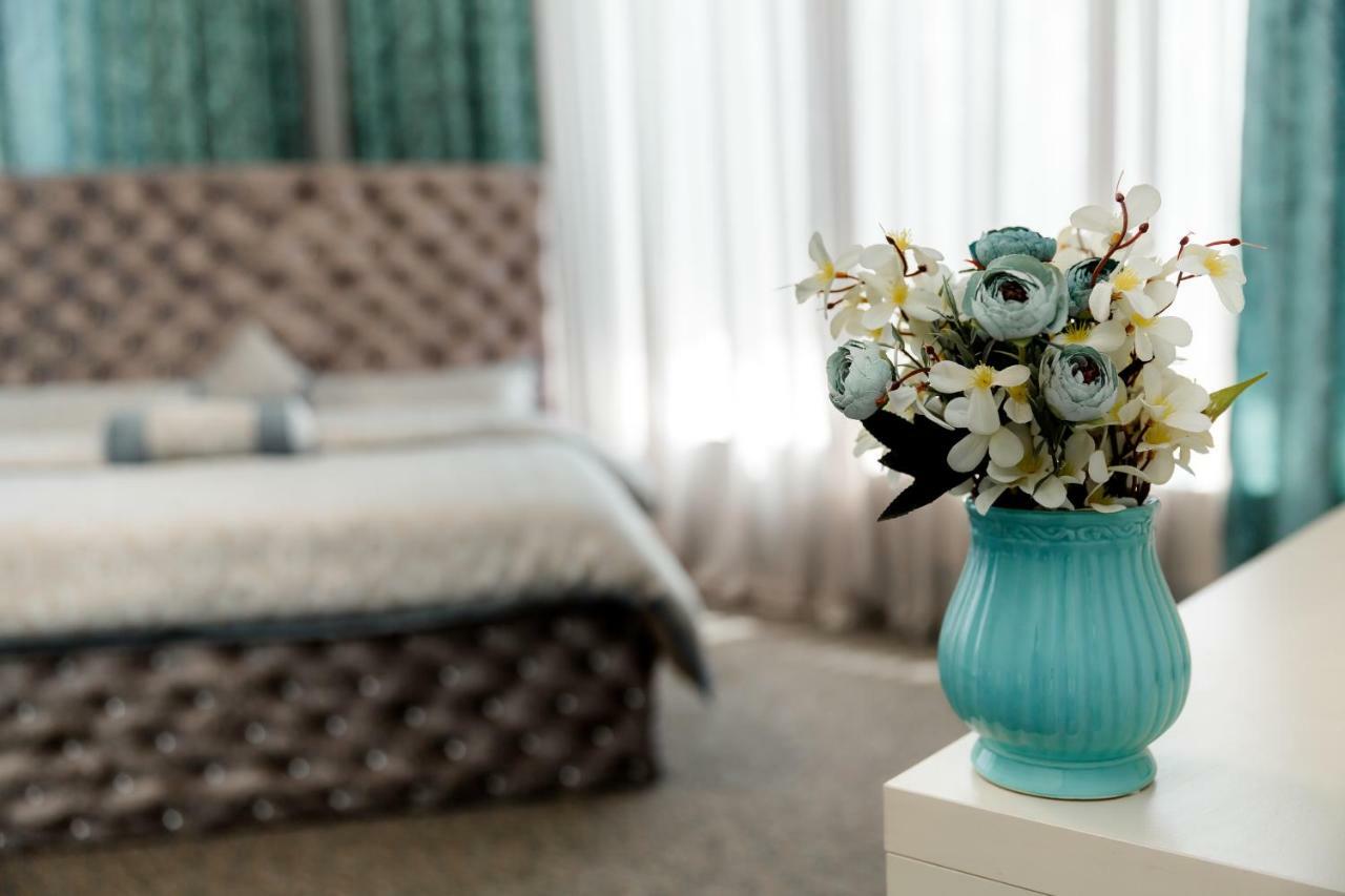 Hotel Makona Тбилиси Екстериор снимка