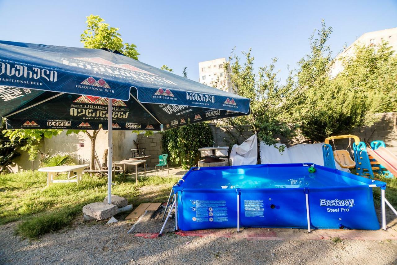 Hotel Makona Тбилиси Екстериор снимка
