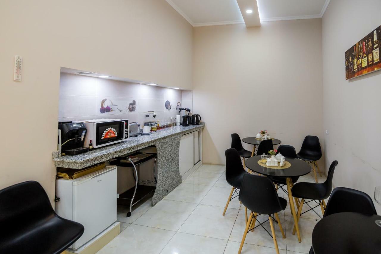 Hotel Makona Тбилиси Екстериор снимка